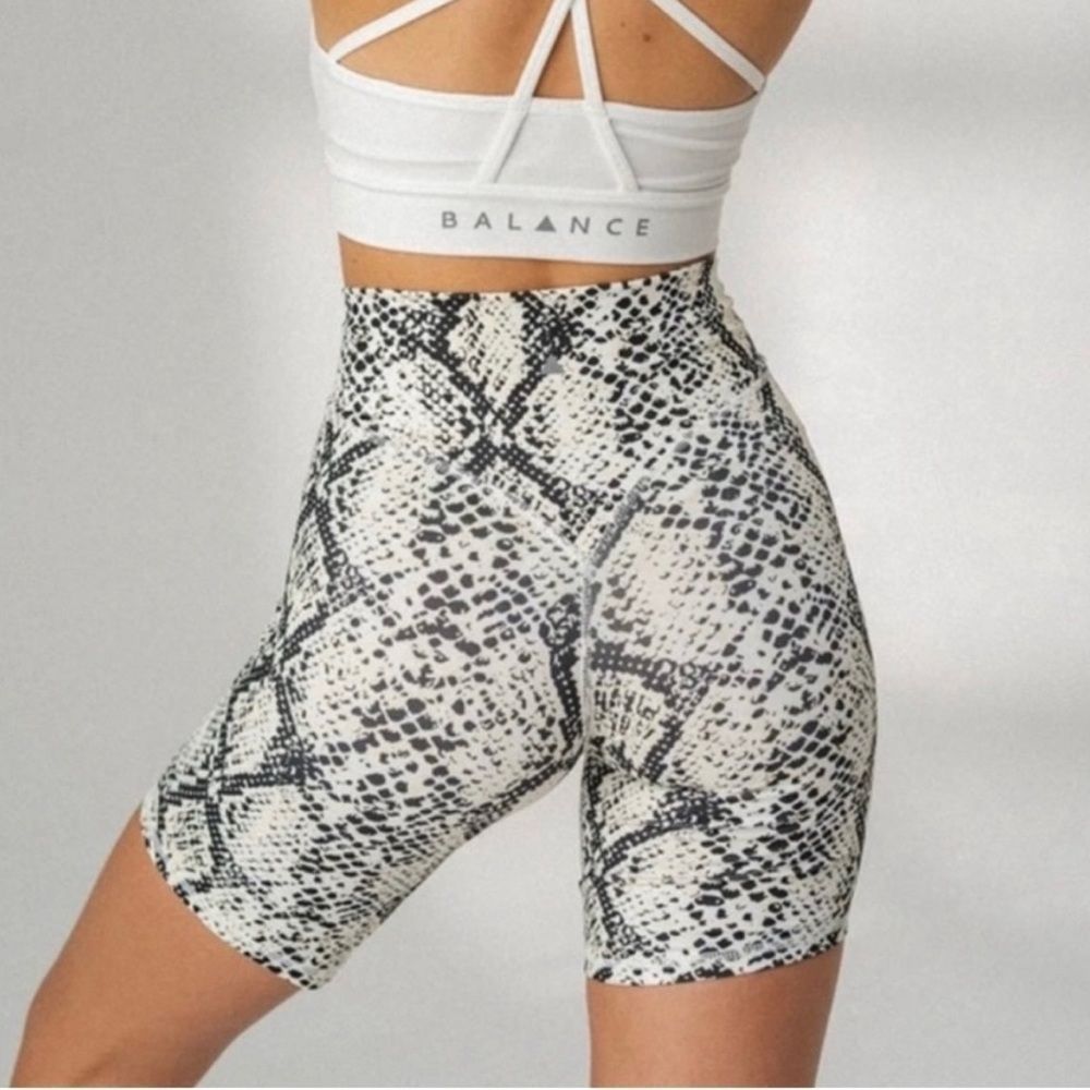 SOLD - Balance Athletica Ascend Biker Short Snake Print Small